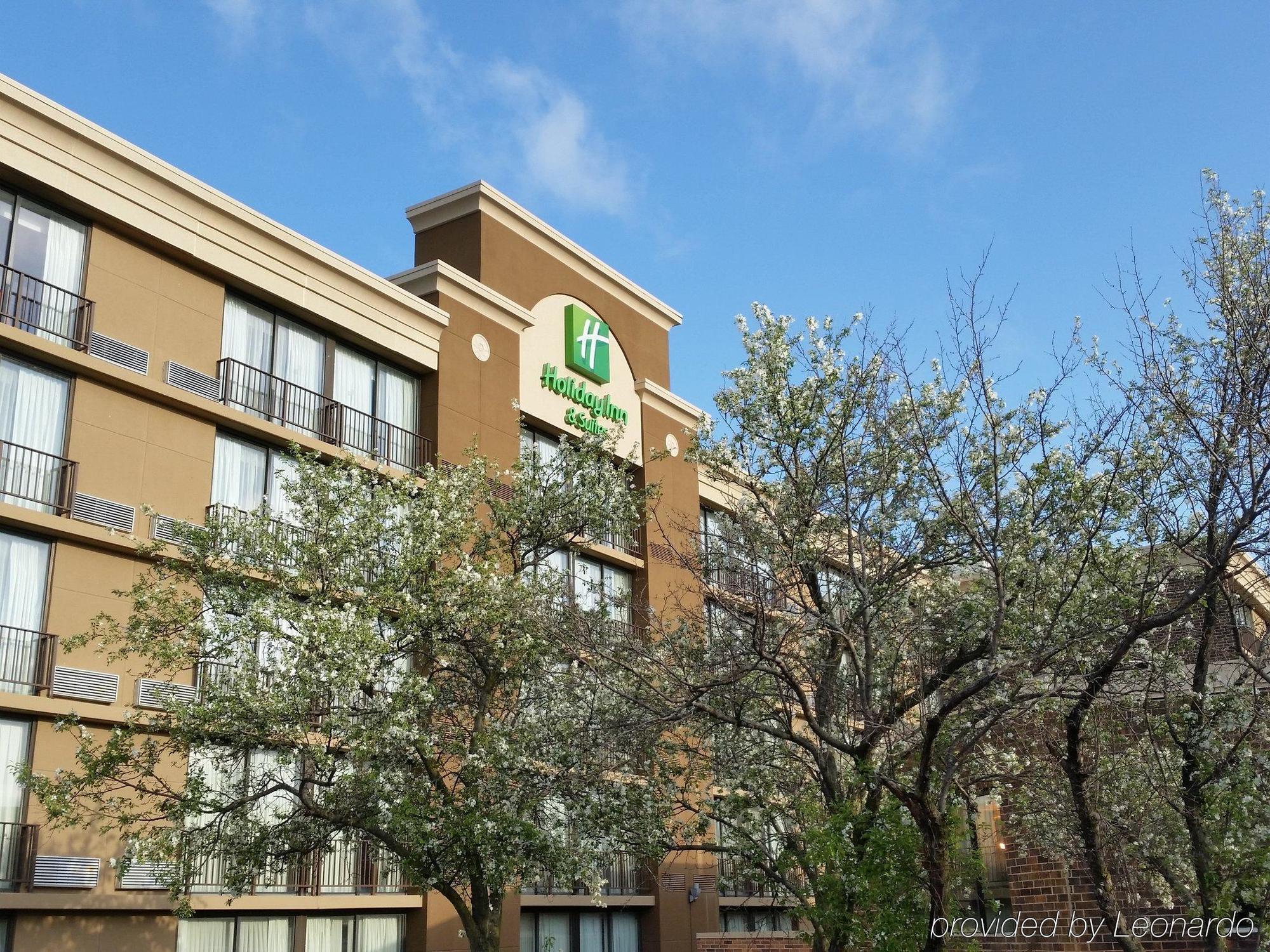 Hotel & Des Moines-northwest By Ihg